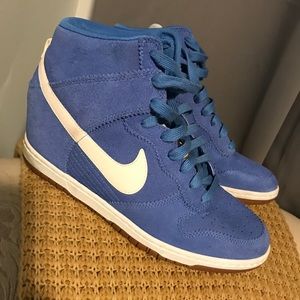 Vintage Blue Wedge Heal Sneaker